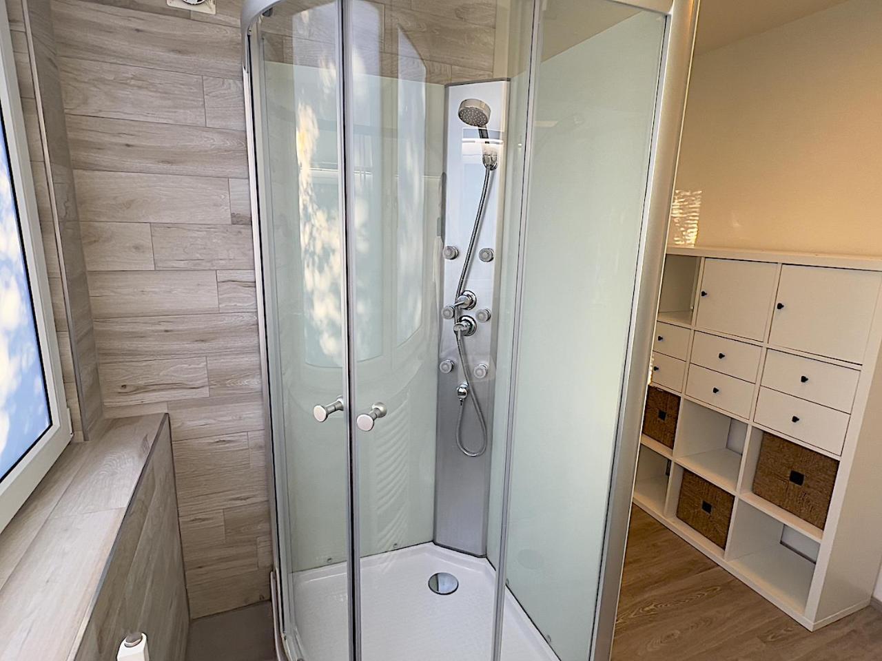 Apartments 4U: Kampus Upstairs Hradec Králové المظهر الخارجي الصورة